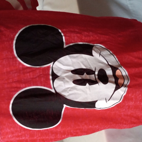 COPY - DISNEY MICKEY MOUSE T-SHIRT - Picture 6 of 13